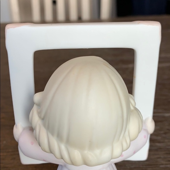 Precious Moments - You’re as Pretty as a Picture - Picture 4 of 7